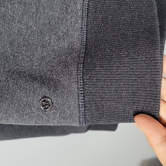 Lululemon charcoal gray sweat jacket Hug It Out - Picture 9 of 9